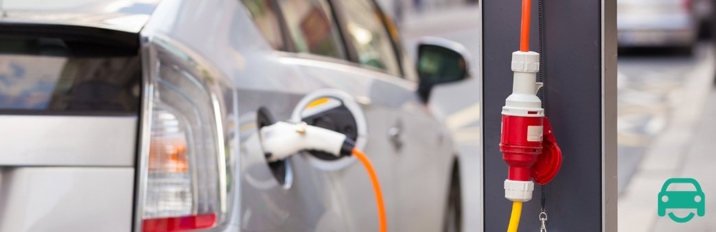 5 Considerations Before Buying an Electric Car | MotorEasy